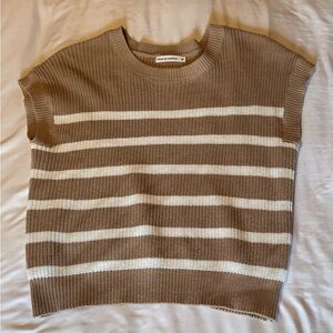 moon & madison Ribbed Crewneck Sweater in Tan and Cream